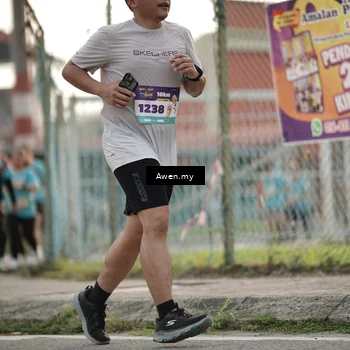 Runner Photo 8330889