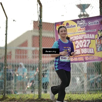 Runner Photo 8330899