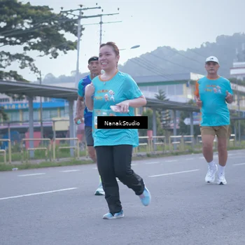 Runner Photo 8330909