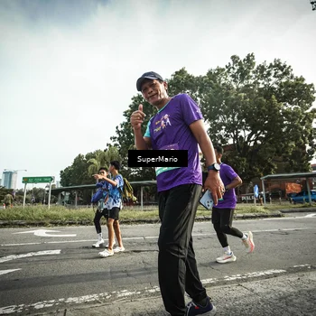 Runner Photo 8330920