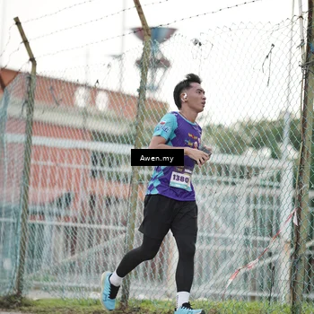 Runner Photo 8330923