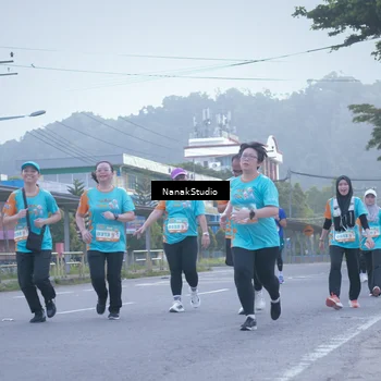 Runner Photo 8330934