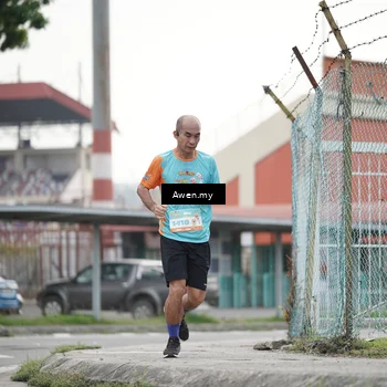 Runner Photo 8330944