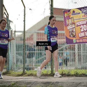 Runner Photo 8330950