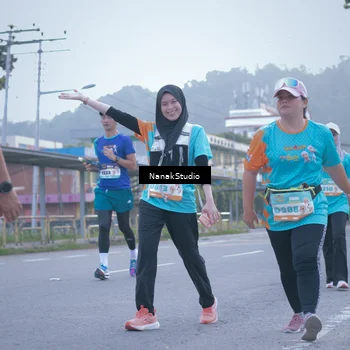 Runner Photo 8330952