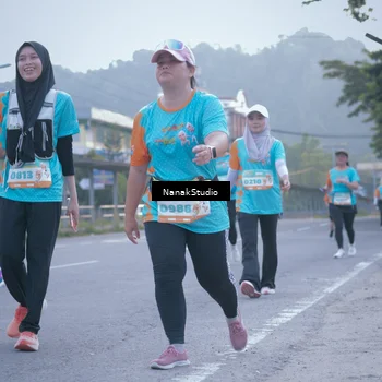 Runner Photo 8330953