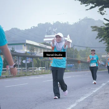 Runner Photo 8330965