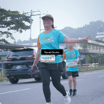 Runner Photo 8330969
