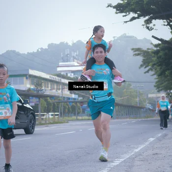 Runner Photo 8330976