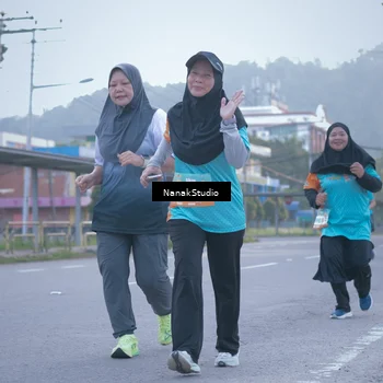 Runner Photo 8331053