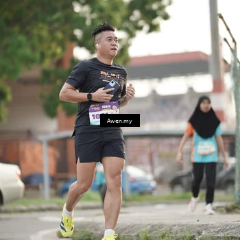 Runner Photo 8331070