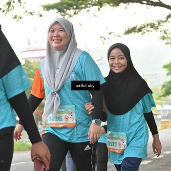 Runner Photo 8331086