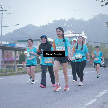 Runner Photo 8331088