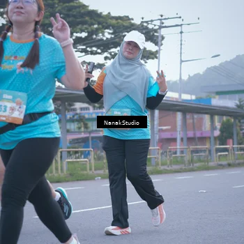 Runner Photo 8331103
