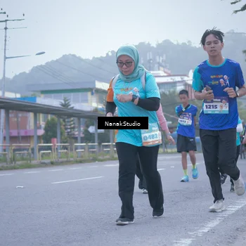 Runner Photo 8331120