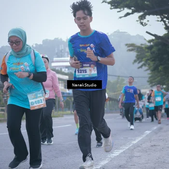 Runner Photo 8331134