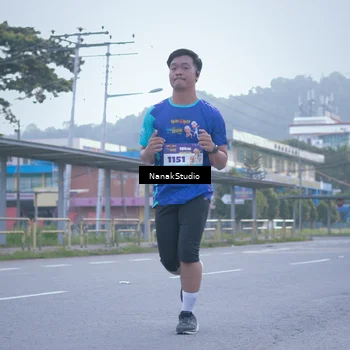 Runner Photo 8331143