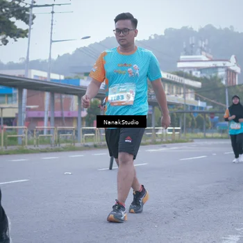 Runner Photo 8331162