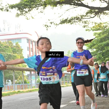 Runner Photo 8331170