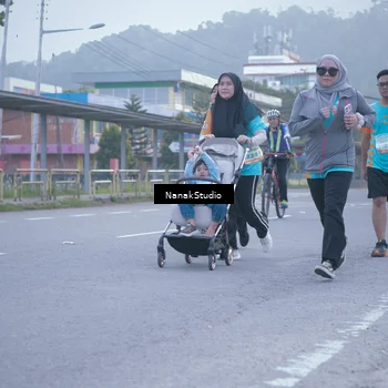 Runner Photo 8331172