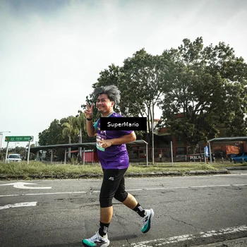 Runner Photo 8331176