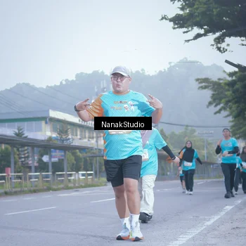 Runner Photo 8331206