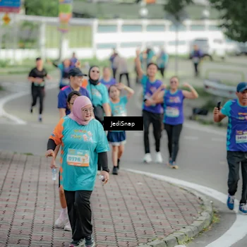 Runner Photo 8331233