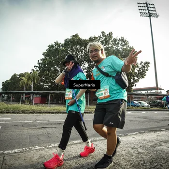 Runner Photo 8331251