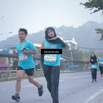 Runner Photo 8331274