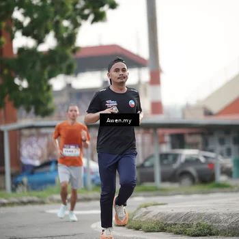 Runner Photo 8331290
