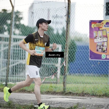 Runner Photo 8331406