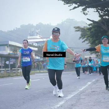 Runner Photo 8331425