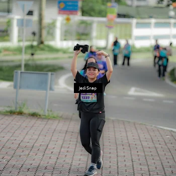 Runner Photo 8331430