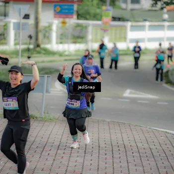 Runner Photo 8331441