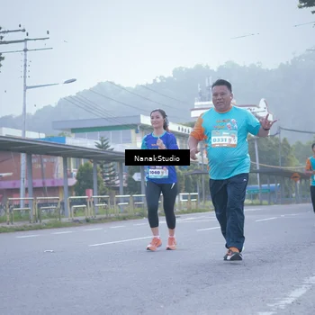 Runner Photo 8331444