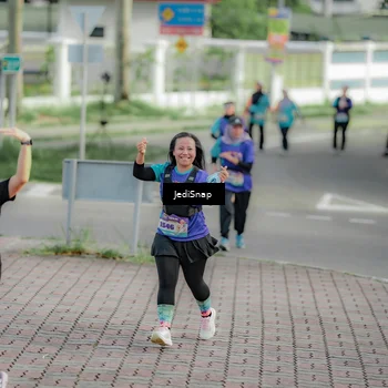 Runner Photo 8331461
