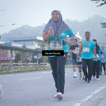 Runner Photo 8331475