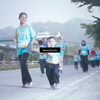 Runner Photo 8331498