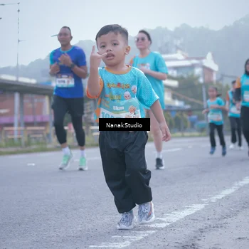 Runner Photo 8331504