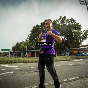 Runner Photo 8331510