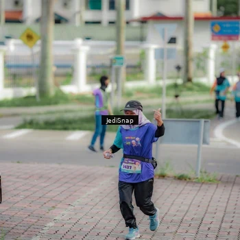 Runner Photo 8331545