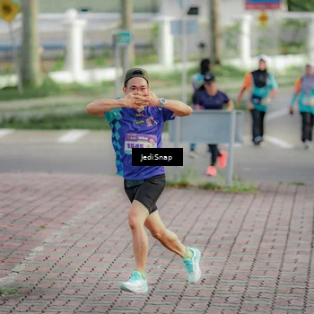 Runner Photo 8331612