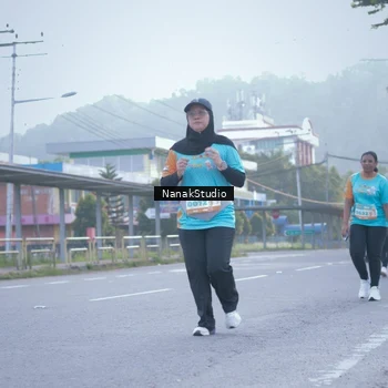 Runner Photo 8331629