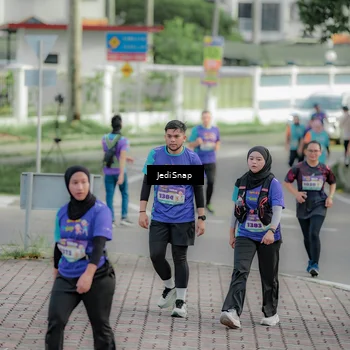 Runner Photo 8331643