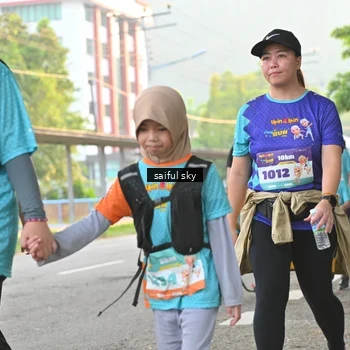 Runner Photo 8331653
