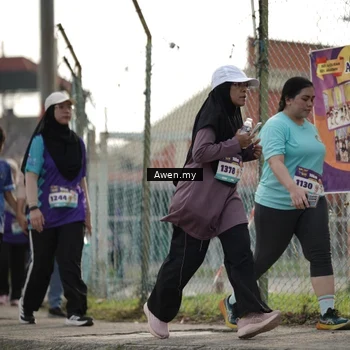 Runner Photo 8331667