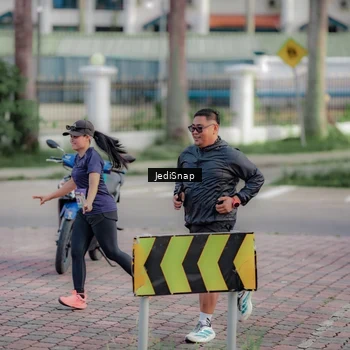 Runner Photo 8331672
