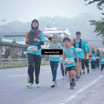 Runner Photo 8331676