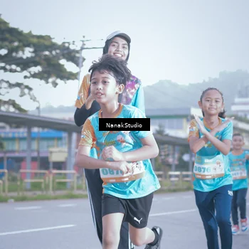 Runner Photo 8331696