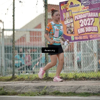 Runner Photo 8331705